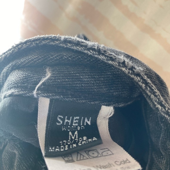 Black ripped jeans - Picture 2 of 2